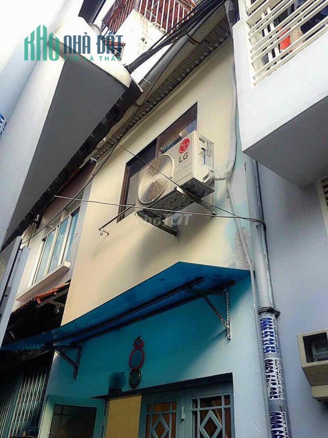 Bán gấp nhà Q10,  cách 10m ra HXH, nhỉnh 1 tỷ