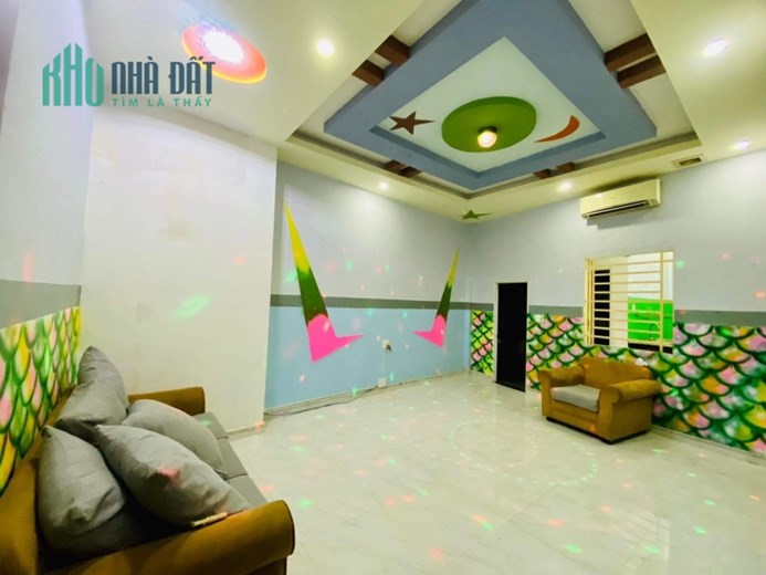 Bán nhà, HXH, Hoàng Hoa Thám, Phường 5, Bình Thạnh, 4 tầng, 64m2, Giá 7 tỷ 8, TL