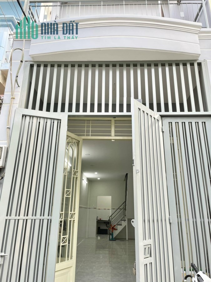 Bán nhà 2 tầng đẹp đường Nguyễn Sơn, Tân Phú, 33m2, 3x11, chỉ 3.6 tỷ TL chính chủ.