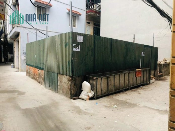 Siêu rẻ! Chỉ hơn 4 tỷ có ngay mảnh đất ở Tân Triều 60m lô góc,3 mặt ngõ, gần ô tô.