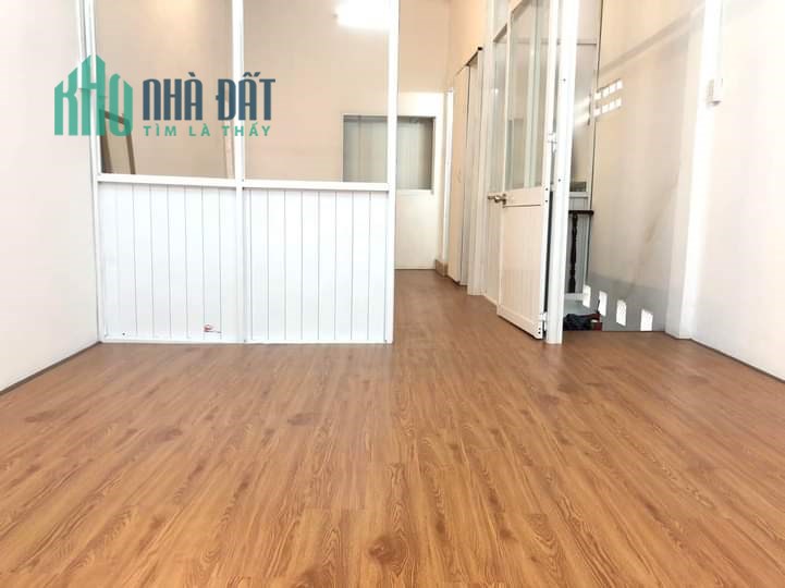 nhà Lý Thường Kiệt tân Bình sát q10 31m2 nhỉnh 3 tỷ