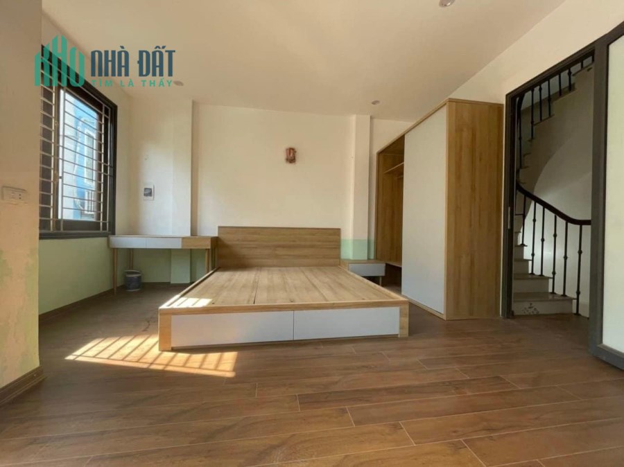 Nhà Tả Thanh Oai 2,45 tỷ - Nhà Đẹp 49m2x4 Tầng Ở Luôn - Sát Phố
