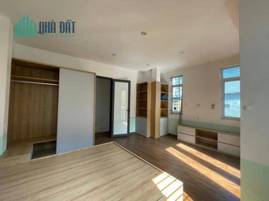 Nhà Tả Thanh Oai 2,45 tỷ - Nhà Đẹp 49m2x4 Tầng Ở Luôn - Sát Phố
