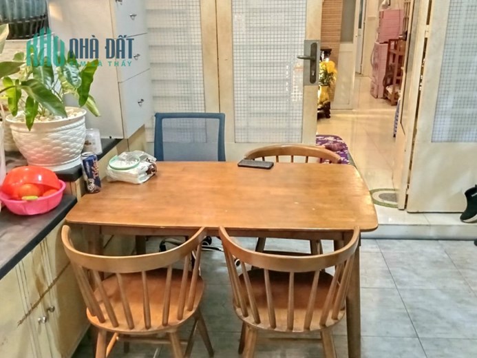 Cho thuê nhà Căn góc Full nội thất hẻm Võ Trứ P9-Q8 giá 7 triệu/tháng