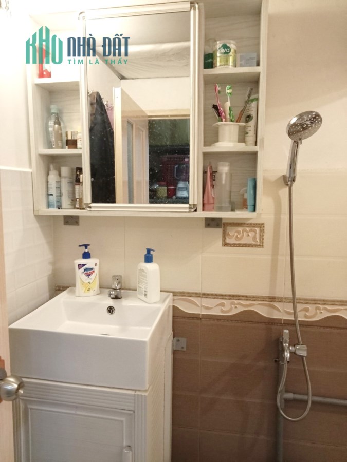 Cho thuê nhà Căn góc Full nội thất hẻm Võ Trứ P9-Q8 giá 7 triệu/tháng