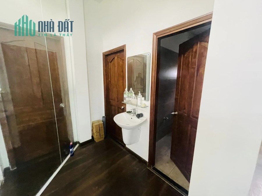 BÁN NHÀ MẶT TIỀN NGUYỄN TRỌNG TUYỂN, Q. PHÚ NHUẬN - 172TR/M2- RẺ HƠN XUNG QUANH 12 TỶ.