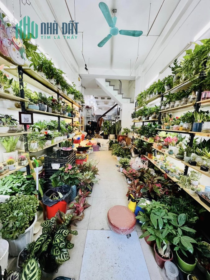 Bán nhà Mặt phố Hoàng Hoa Thám, hiếm có khó tìm, 60m2, 6 tầng, giá 13 tỷ