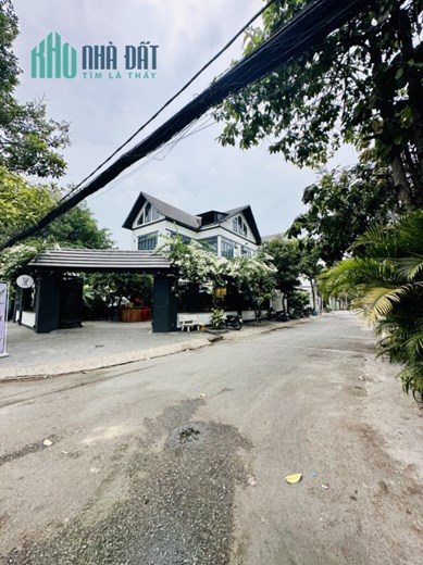 Bán nhà mặt tiền Đường số 11, Hiệp Bình Chánh, Thủ Đức, 85m2, 5 tầng, chỉ 10tỷ500 TL
