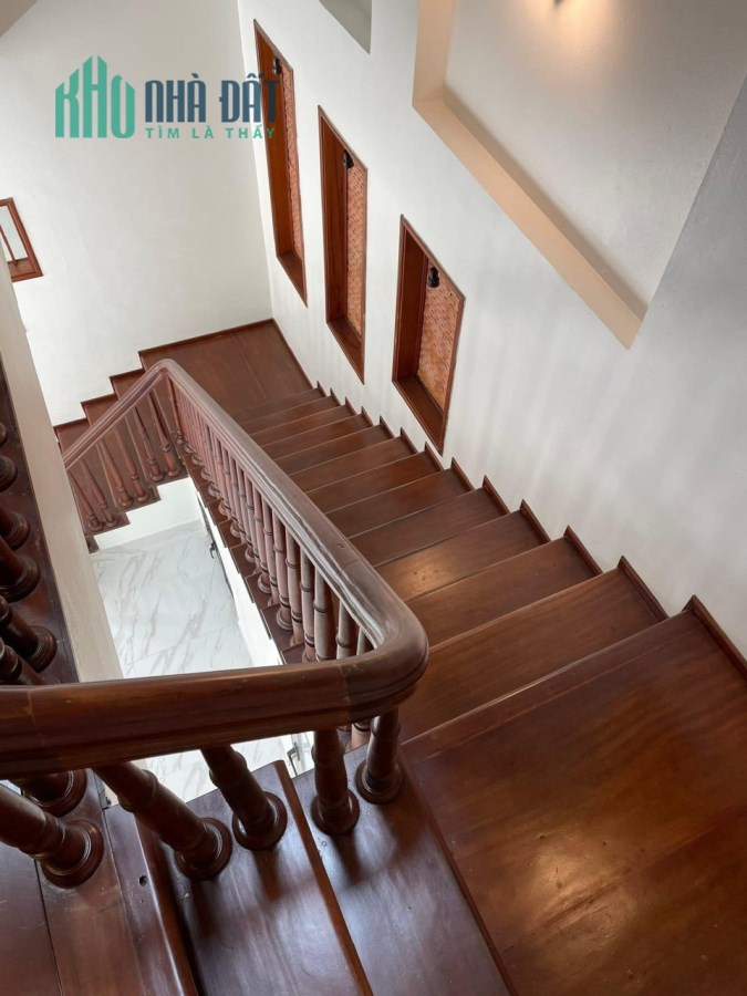 Chính chủ bán nhà KĐT Văn Khê Hà Đông 83m2 x 5 tầng Gara 2 ô tô đỗ x 83m2