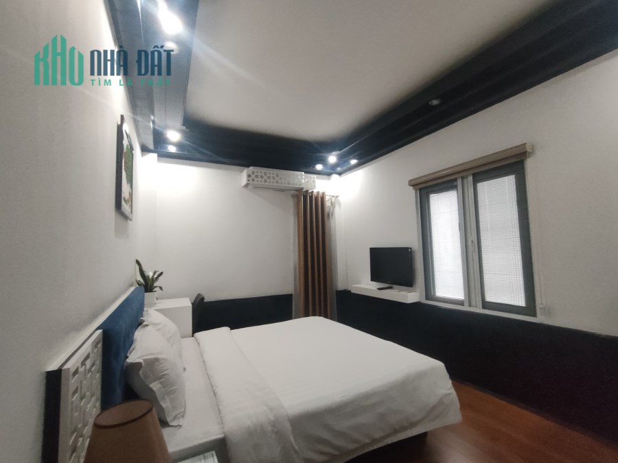 Bán khách sạn quận Hoàn kiếm ( phố cổ chính)