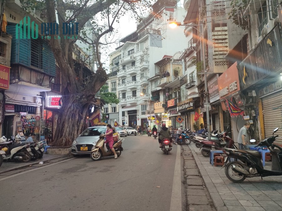 Bán khách sạn quận Hoàn kiếm ( phố cổ chính)