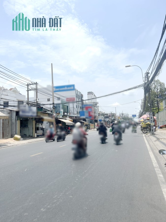 Nhà 3 tầng (13.5x50m) mặt tiền QL50 P5Q8 - Giá : 92 Tỷ