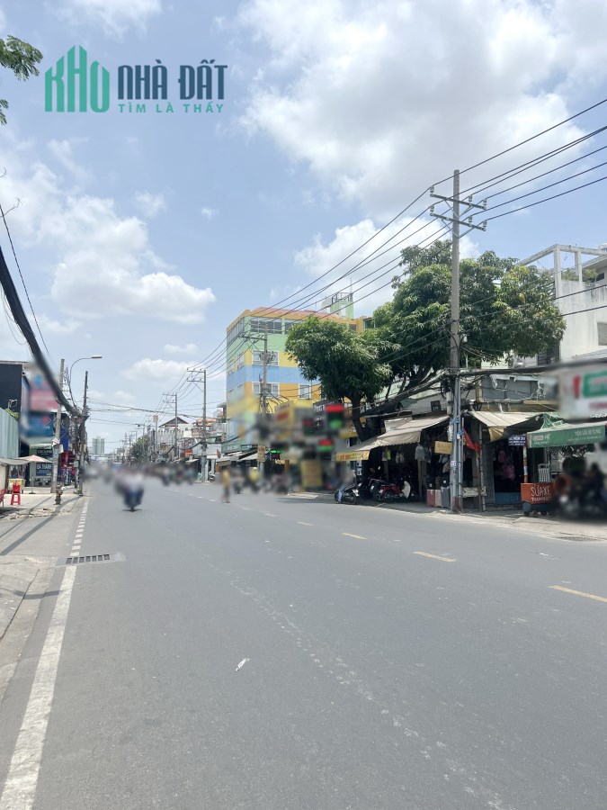 Nhà 3 tầng (13.5x50m) mặt tiền QL50 P5Q8 - Giá : 92 Tỷ