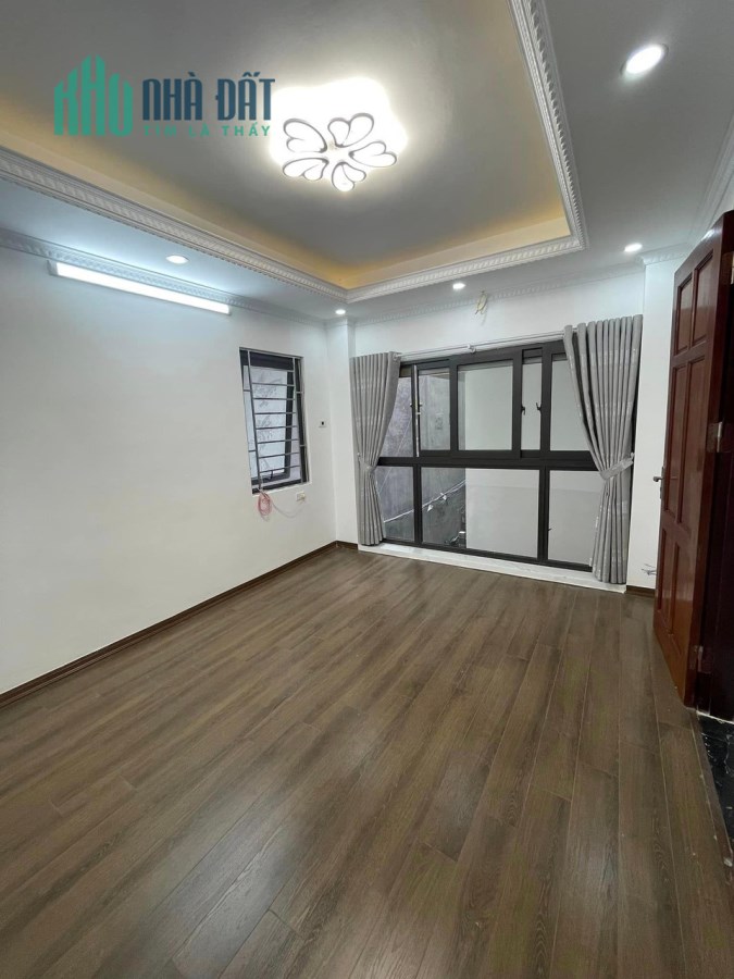 Hoàng Hoa Thám-Ba Đình 32mx6 tầng-thang máy-3PN-giá từ 4,6 tỷ/căn. nhà thoáng ở ngay