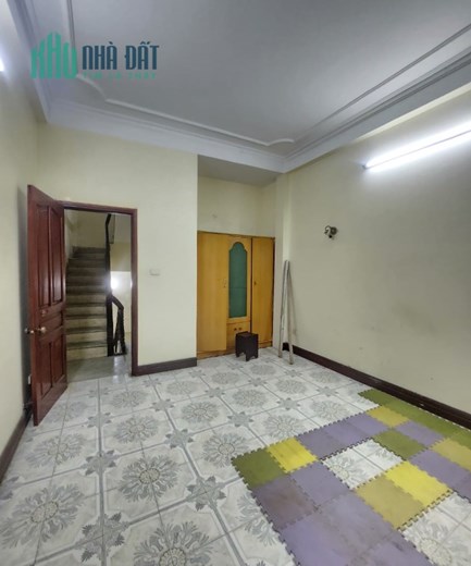 CỰC PHẨM !! XEM NGAY nhà Phân Lô Cầu Giấy, Ô tô 37m2, 5 tầng CHỦ TỰ XÂY CHẮN CHẮN, ở ngay chỉ nhỉnh
