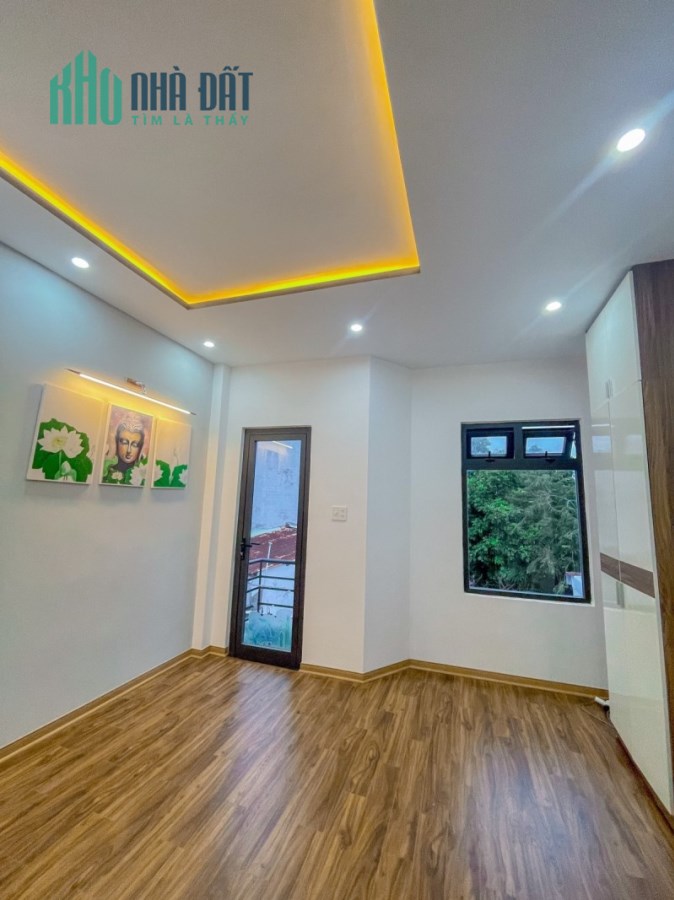 Nhà 90m2 xây 2 tầng kiệt ô tô gần mặt tiền Tô Hiệu