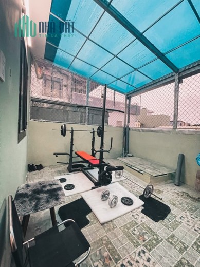 Nhà 90m2 xây 2 tầng kiệt ô tô gần mặt tiền Tô Hiệu