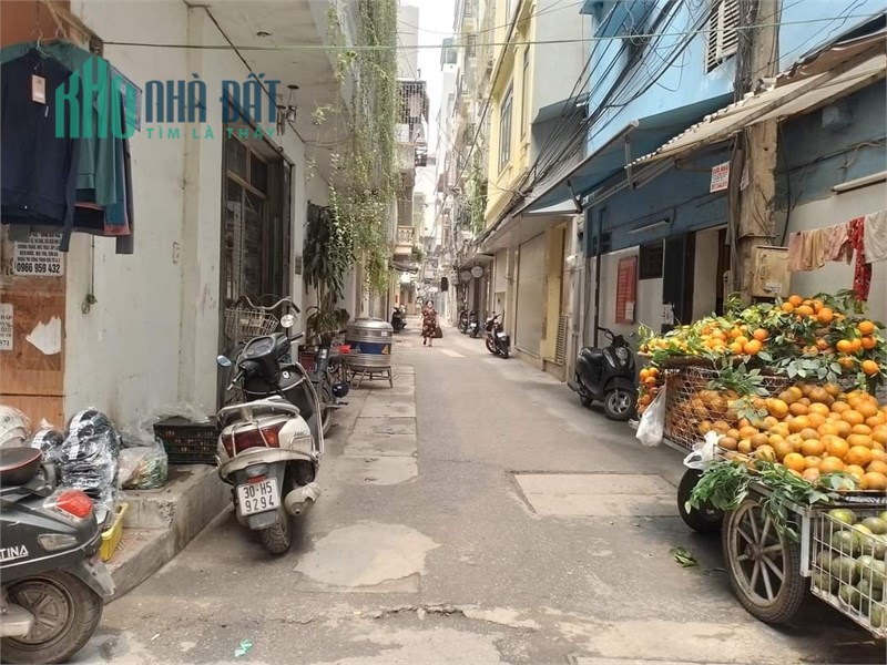Cho thuê mặt bằng kinh doanh lô góc mặt ngõ Thái Thịnh MT 5.5m, giá 8tr/tháng