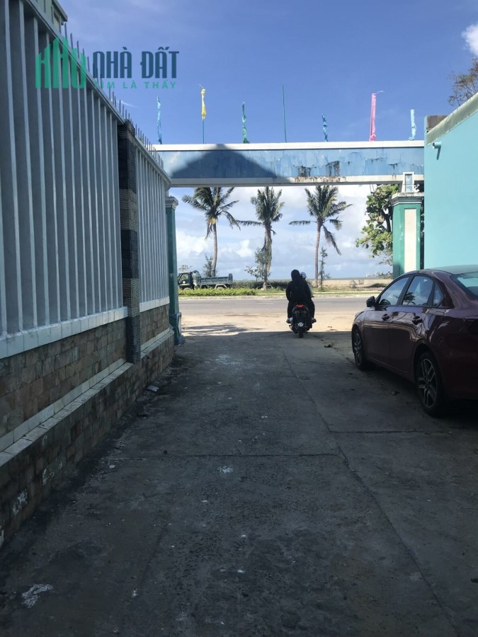 150m2 Kiệt Trần Cao Vân Chỉ 2 tỷ x... 3 tầng có PN trệt. Liên hệ ngay 0702316547