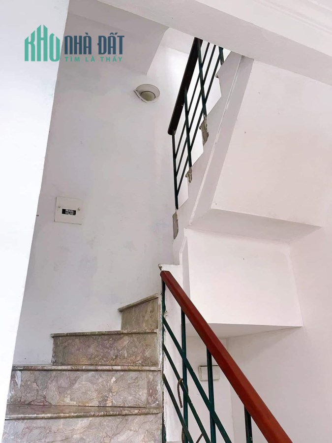 Bán nhà Mặt phố Kim hoa Đống đa Vỉa hè ,kinh doanh Diện tích 52m 5 tầng giá 13.5 tỷ .