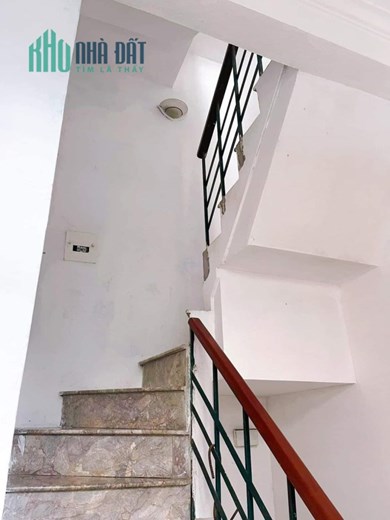 Bán nhà Mặt phố Kim hoa Đống đa Vỉa hè ,kinh doanh Diện tích 52m 5 tầng giá 13.5 tỷ .