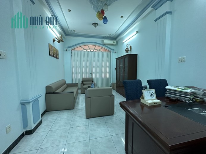 Bán gấp nhà Bình Thạnh, đường 12m, 60m2, 4 tầng chỉ 10 tỷ