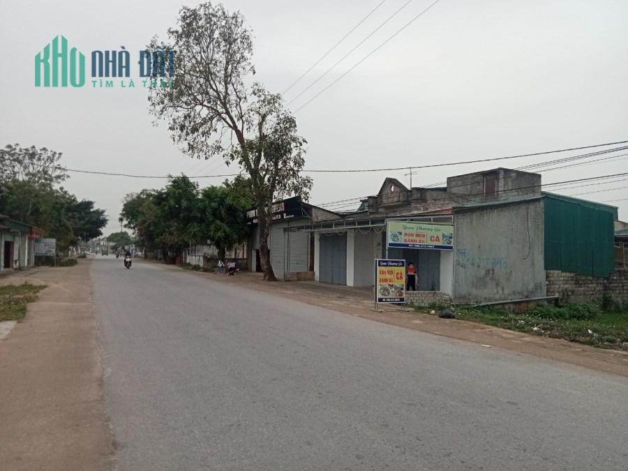 Bán đất 2 mặt tiền đường trục xã Quảng Hùng