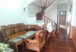 Bán nhà đẹp, nhà thoáng kinh khủng, Viện Công Nghệ, Hoàng Tăng Bí 30m2  3 tỷ.