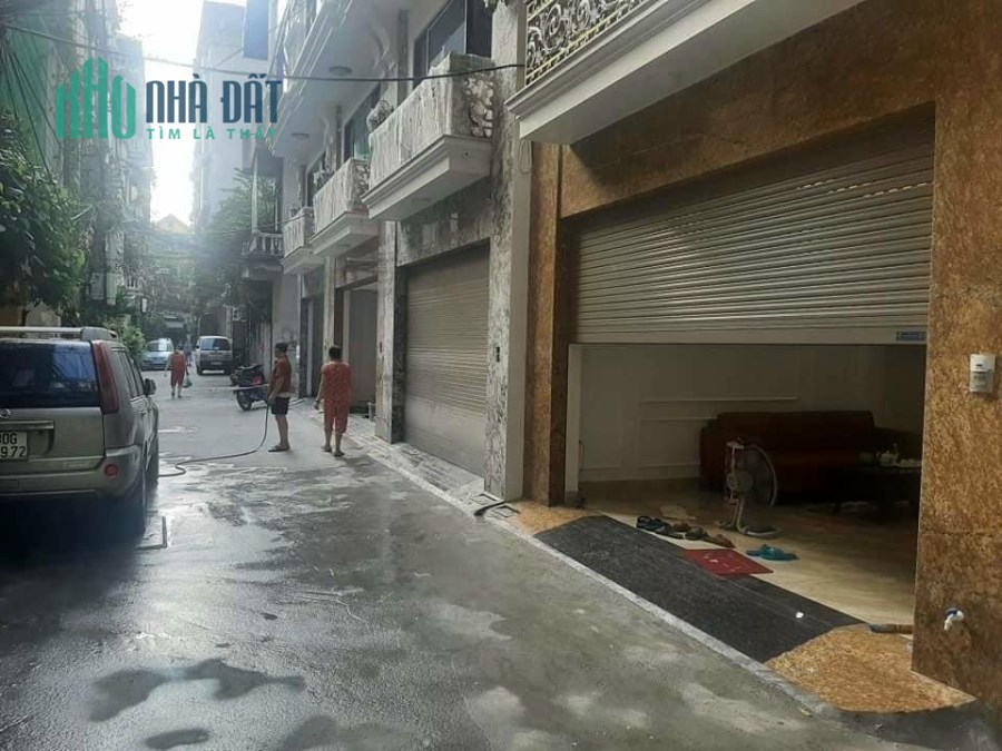 Bán nhà đẹp, nhà thoáng kinh khủng, Viện Công Nghệ, Hoàng Tăng Bí 30m2  3 tỷ.