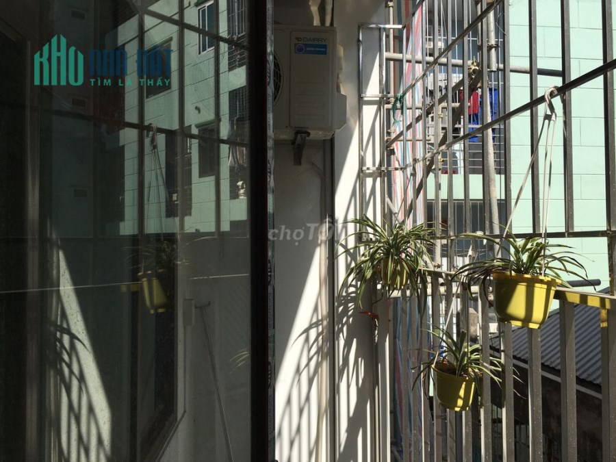 Cho thuê phòng trọ Ngõ 1194 Chùa Láng 35m²