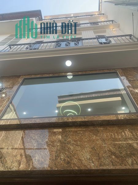 BÁN NHÀ PHỐ CỔ NGỌC LẦM, DT 42M, 5T, 5.3 TỶ “Ô TÔ ĐỖ CỬA, NHÀ MỚI, NỘI THẤT SANG TRỌNG”
