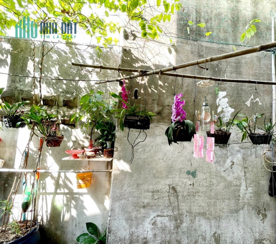 🏚NHÀ ĐẸP 3 TẦNG 40M2, 4PN, HẺM 4M. TRỊNH ĐÌNH THẢO. TÂN PHÚ, GIÁ RẺ. giá 3ty6.