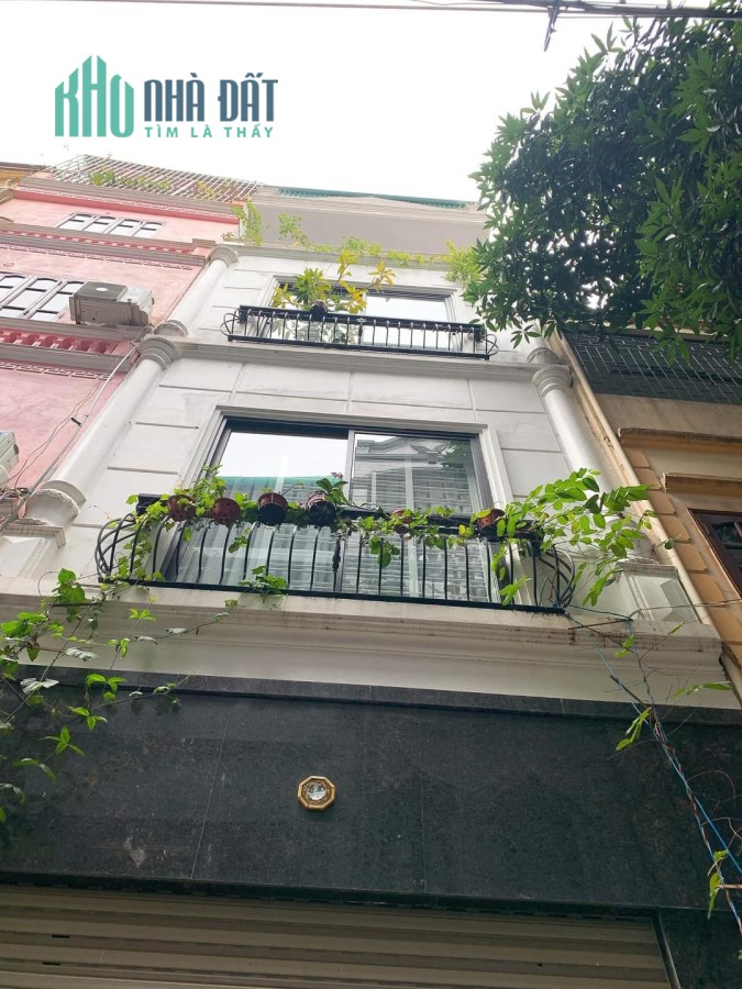 Nhà đẹp ở luôn Xuân Đỉnh ô tô qua nhà, nội thất lung linh, ngõ thẳng gần Đỗ Nhuận 45m - 4.5tỷ