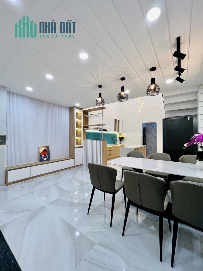 TRUNG TÂM  GÒ VẤP - 60M2 - XE HƠI NGỦ TRONG NHÀ - NỘI THẤT SUPER VIP - GIÁ 9 TỶ