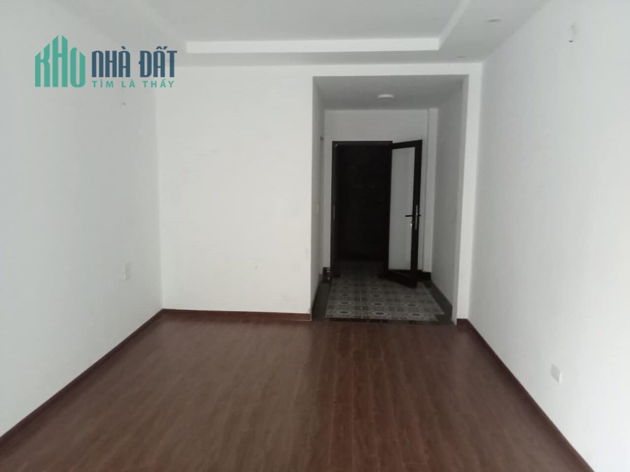 CHÍNH CHỦ CẦN BÁN NHÀ TRƯỜNG CHINH, DT 40 M, 6 TẦNG THANG MÁY