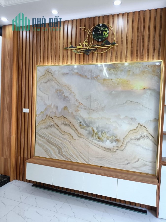 Bán nhà 61m2 phố Nghi Tàm, Tây Hồ Lô góc 4 thoáng Gara Ô tô tránh 8.6 Tỷ