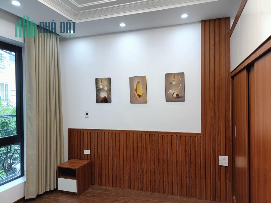 Bán nhà 60m2 Ngõ 276 Nghi Tàm, Tây Hồ Lô góc 4 thoáng Gara Ô tô tránh 8.2 Tỷ