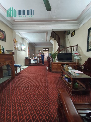 Bán nhà 84m2 phố Âu Cơ, Tây Hồ Mặt tiền khủng Ô tô tránh 9.3 Tỷ