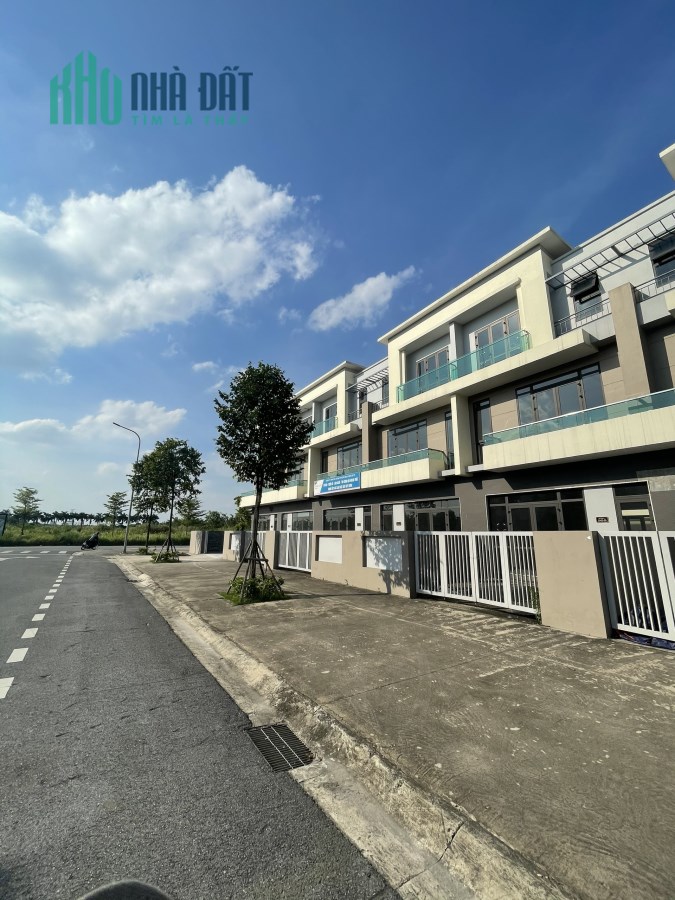 Sở hữu nhà phố trục 26m chỉ 7 tỷ 3xx đã có sổ hồng khu Centa VSIP