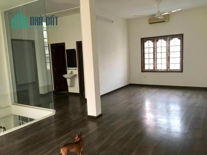 ⛳️ Bán nhà MẶT TIỀN NGUYỄN TRỌNG TUYỂN NGANG 10 , chỉ 49 tỷ. 0896344899..