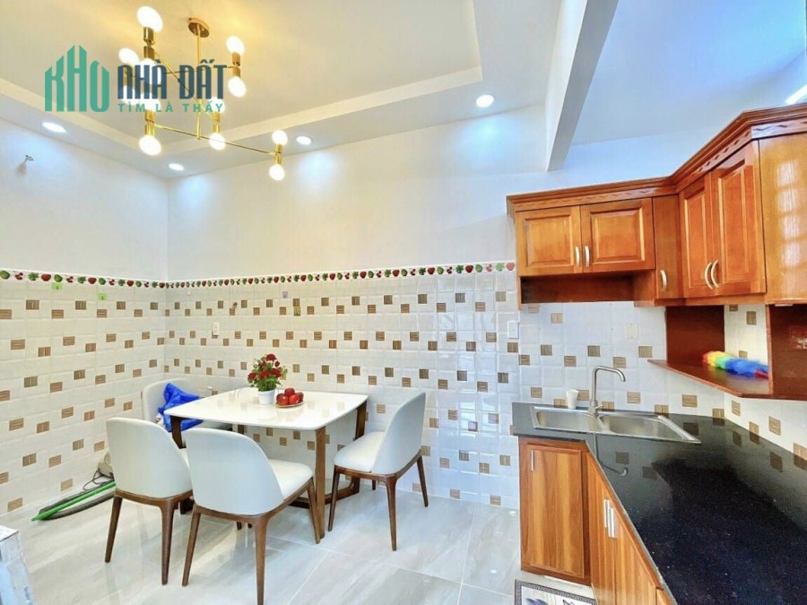 Bán Nhà Mới Ở Ngay Đường Xe Hơi 45m2 Lê Văn Thọ nhỉnh 4 tỷ