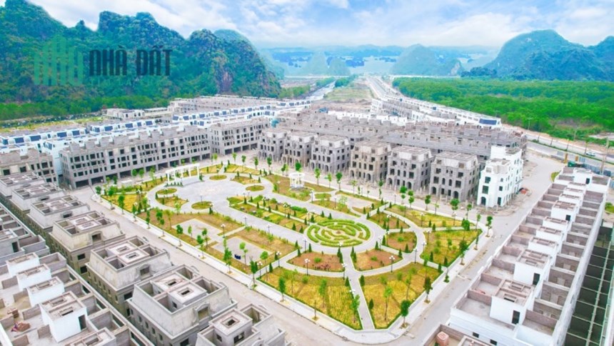 Bán Liền kề DA La Emera đường bao biển view trọn vườn danh hoạ 8000m,DT Sàn 309m giá chỉ 7.2 tỷ/lô