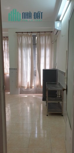 Cần tiền bán gấp nhà HXH Trường Chinh, P.11, Q. Tân Bình. Giá cực tốt !