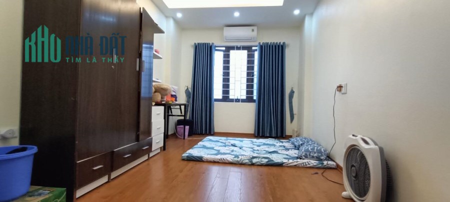 Nhà Ngọc Thuỵ  36mx4 tâng 6 ngủ gần trung tâm phường