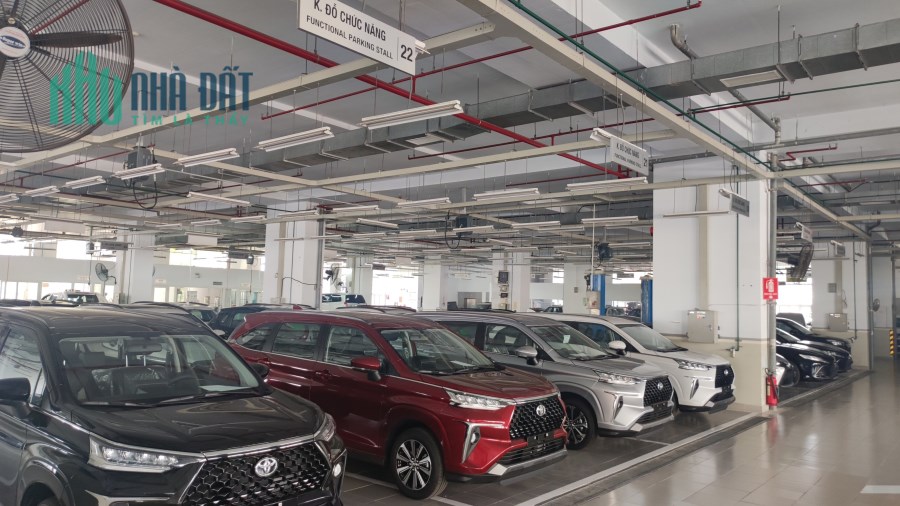Tặng đến 100% trước bạ cho xe Cross trong tháng 4