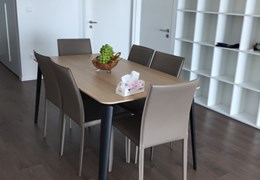 Bán gấp căn hộ 128M2 chung cư Canal Park thuộc Hà Nội Garden City nội thất liền tường