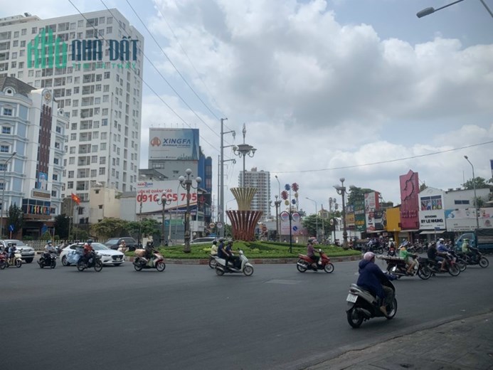 MẶT TIỀN LẠC LONG QUÂN - QUẬN 11 - KINH DOANH HIẾM CÓ - 109m2 giá 14tyxx