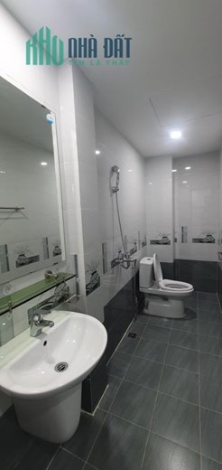 BÁN NHÀ RIÊNG XUÂN ĐỈNH, Ô TÔ ĐỖ CỔNG, NỘI THẤT GỖ LIM, 35M2 NHỈNH 4 TỶ