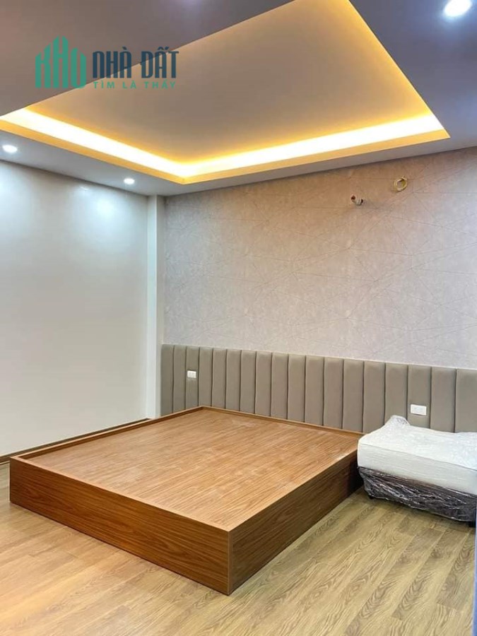 Cầu Giấy, gần ô tô, full nội thất hiện đại, 50m2, 5 tầng, giá chỉ 5.8 tỷ 0866585090