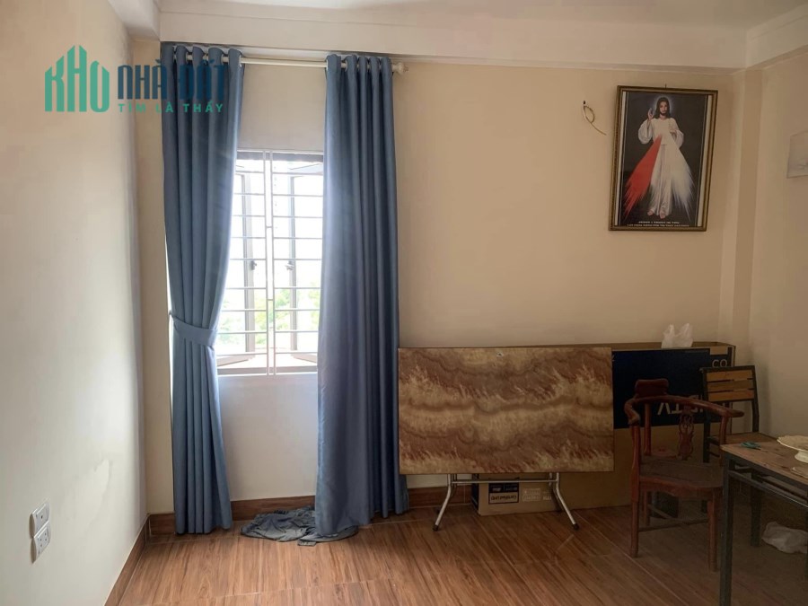 Chủ gửi bán nhà Lê Hồng Phong, Nguyễn Trãi, Hà Đông, Hà Nội 42m2x4 tầng, giá 4.5tỷ